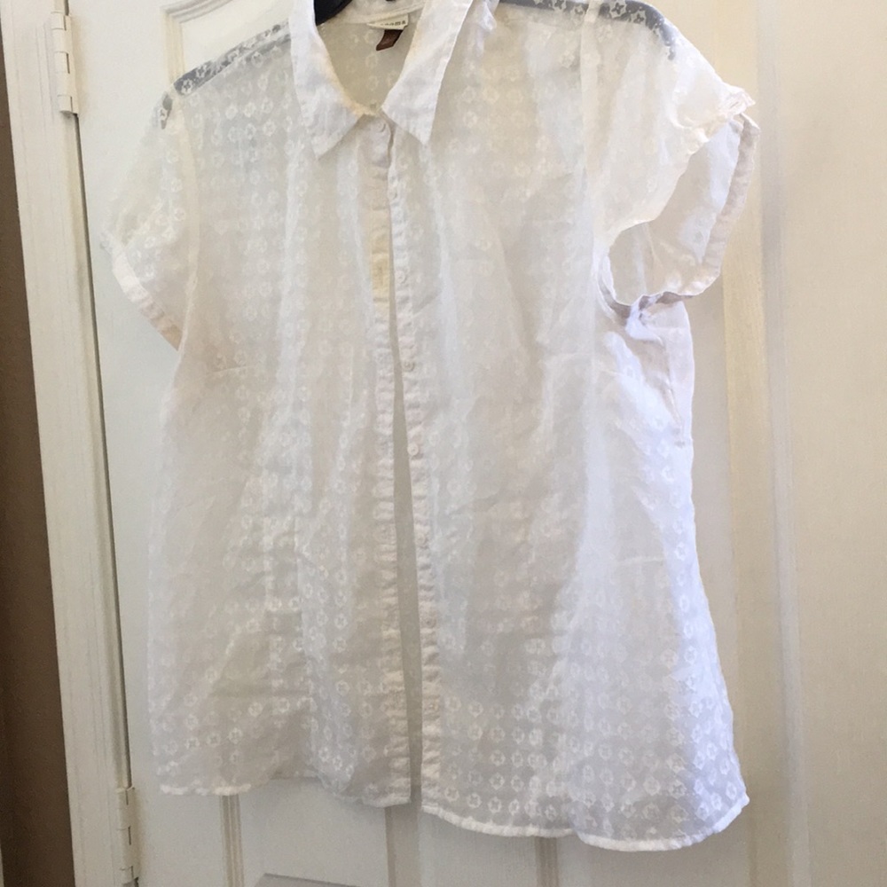 FINAL MARKDOWN Ladies Sonoma blouse extra large
